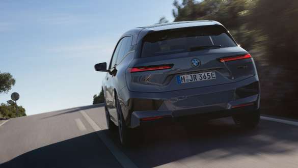 BMW iX M60 i20 2022 electric SUV launch control rear view driving