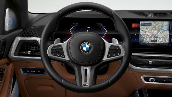 BMW X5 M60i xDrive G05 MP M Leather steering wheel BMW X5 M60i xDrive G05 MP M Leather steering wheel close-up