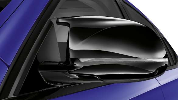 BMW X6 M60i xDrive G06 MP M exterior mirrors BMW X6 M60i xDrive G06 MP M exterior mirrors close-up