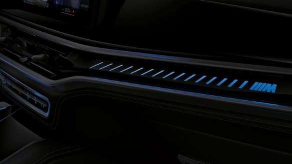 BMW X6 M60i xDrive G06 MP Light bar with M logo BMW X6 M60i xDrive G06 MP Light bar with M logo close-up