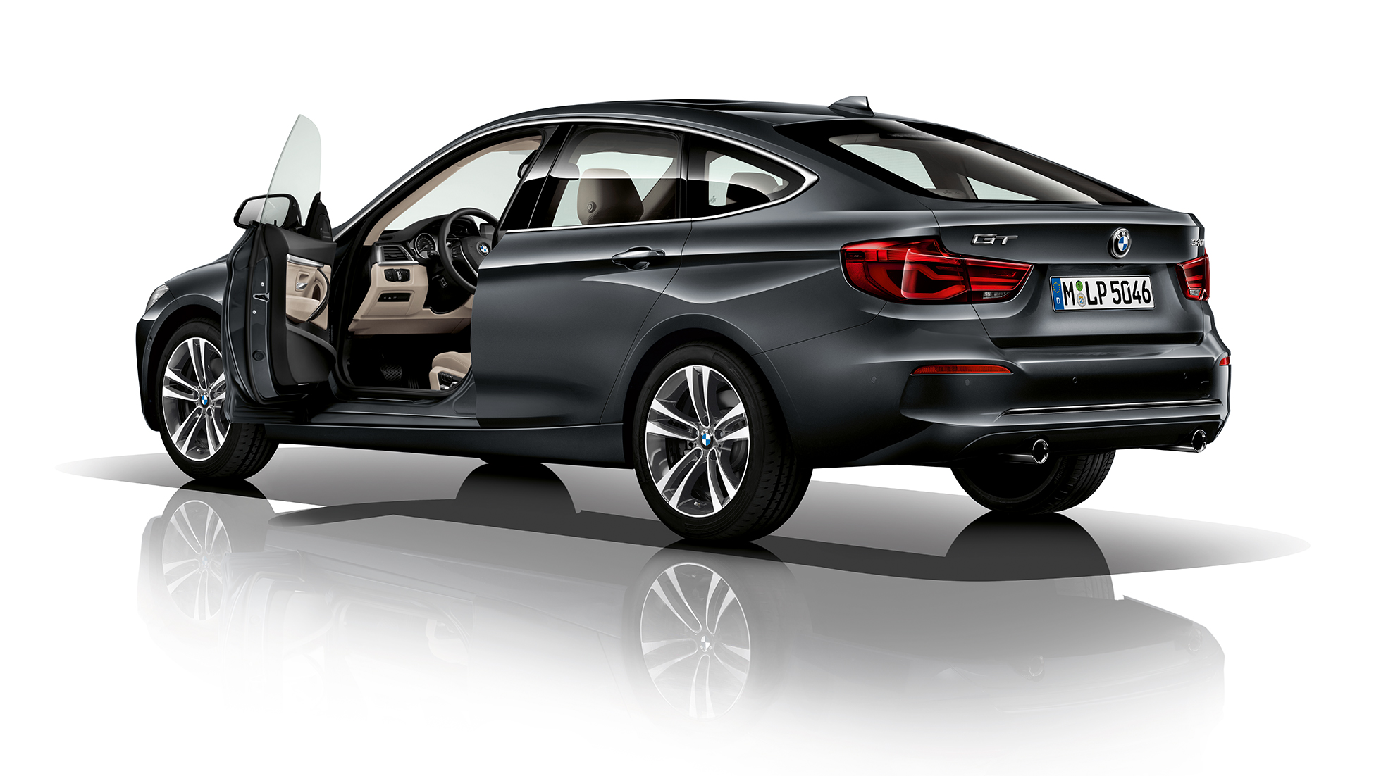 BMW 3 Series Gran Turismo, Model Sport Line three-quarter rear shot BMW 3 Series Gran Turismo, Model Sport Line three-quarter rear shot