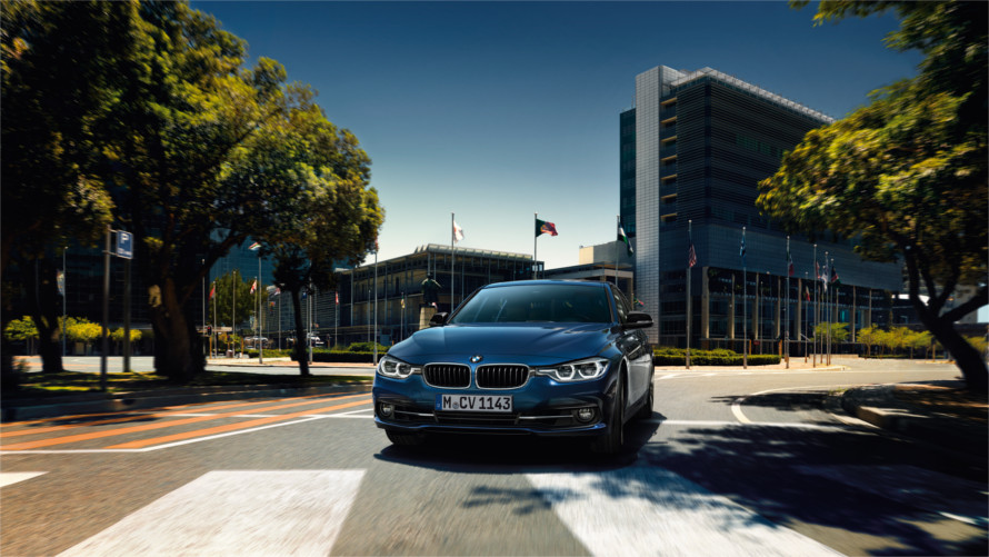 BMW 3 Series Sedan Driving Dynamics & Efficiency. BMW 3 Series Sedan Driving Dynamics & Efficiency.
