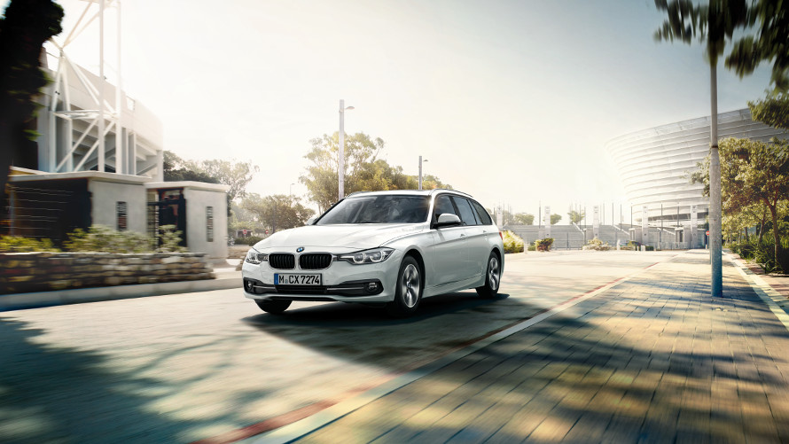 BMW 3 Series Touring Driving Dynamics & Efficiency. BMW 3 Series Touring Driving Dynamics & Efficiency.