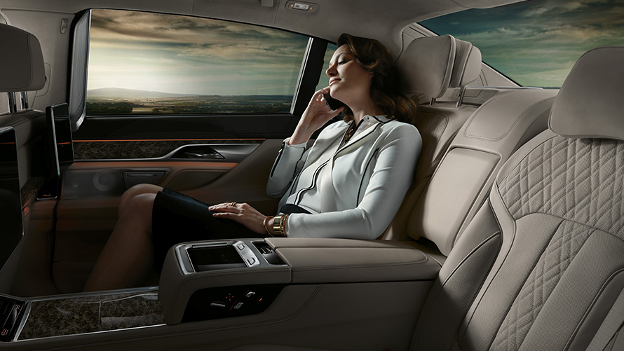 BMW 7 Series Wellbeing & Comfort. BMW 7 Series Wellbeing & Comfort.