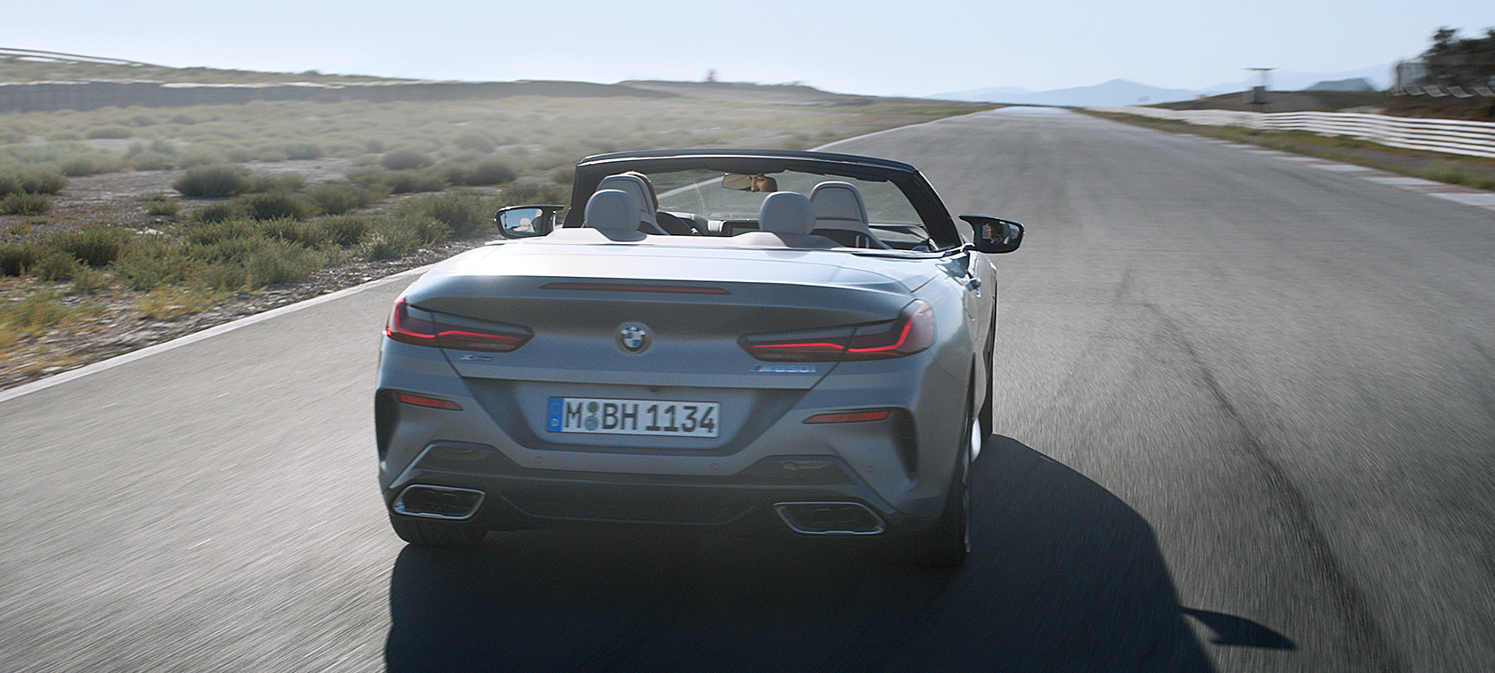 The New BMW 8 Series Convertible G14 LCI Facelift 2022 driving dynamics in the video The New BMW 8 Series Convertible G14 LCI Facelift 2022 driving dynamics in the video