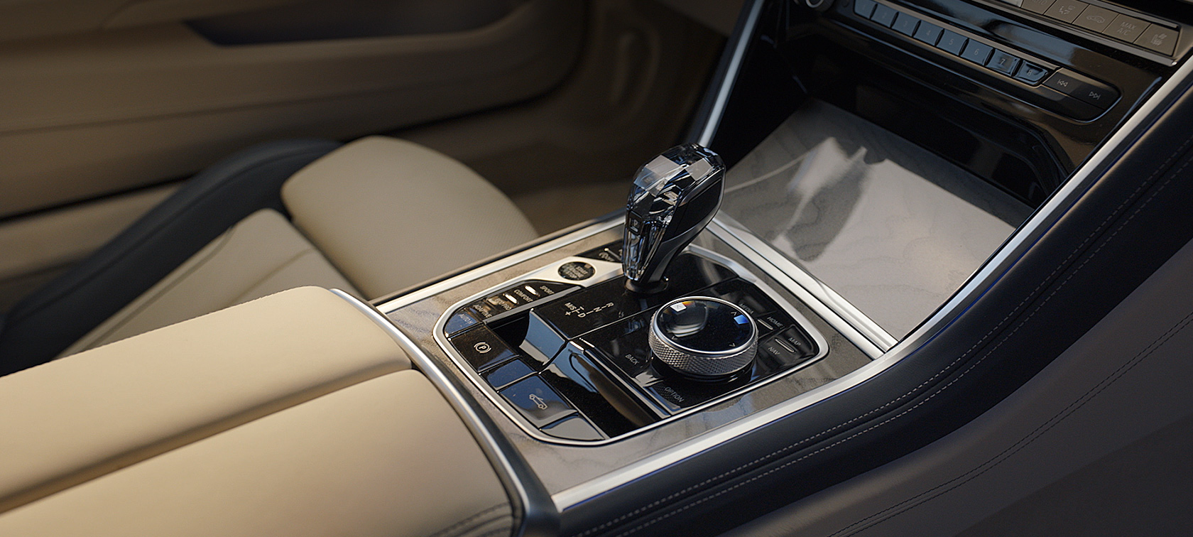 The New BMW 8 Series Convertible G14 LCI Facelift 2022 interior design highlights in the video The New BMW 8 Series Convertible G14 LCI Facelift 2022 interior design highlights in the video