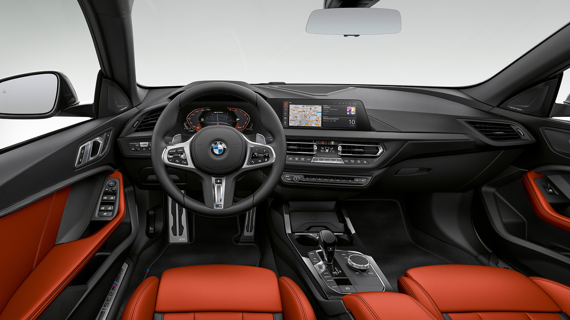 Cockpit BMW M235i xDrive Gran Coupé Driver-oriented cockpit BMW M235i xDrive Gran Coupé 2020 F44 interior