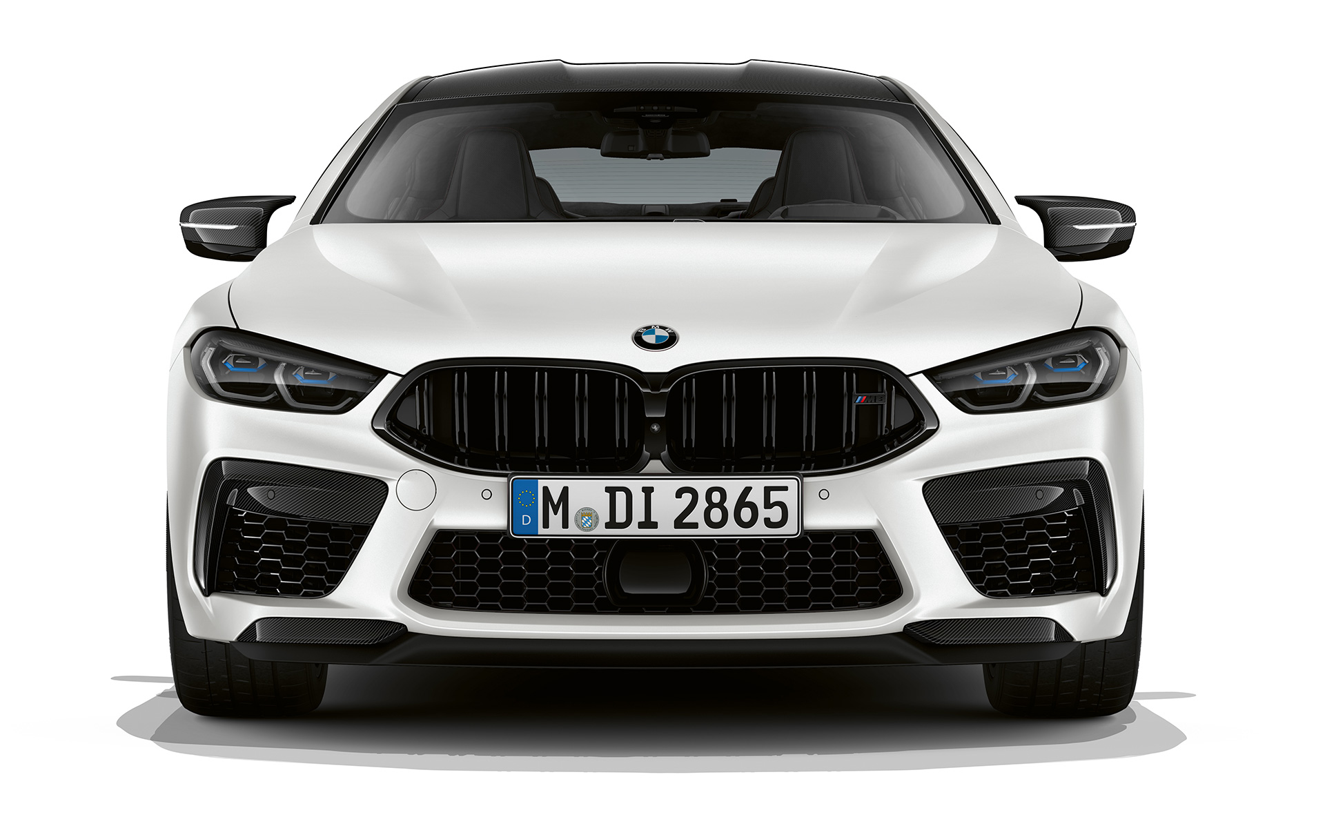 BMW M8 Competition Gran Coupé F93 LCI 2022 M Sport seats BMW M8 Competition Gran Coupé F93 LCI Facelift 2022 BMW Individual Frozen Brilliant White metallic front view